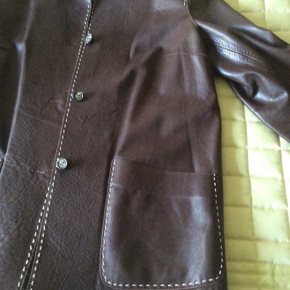 Leather jacket - Picture 8 of 11